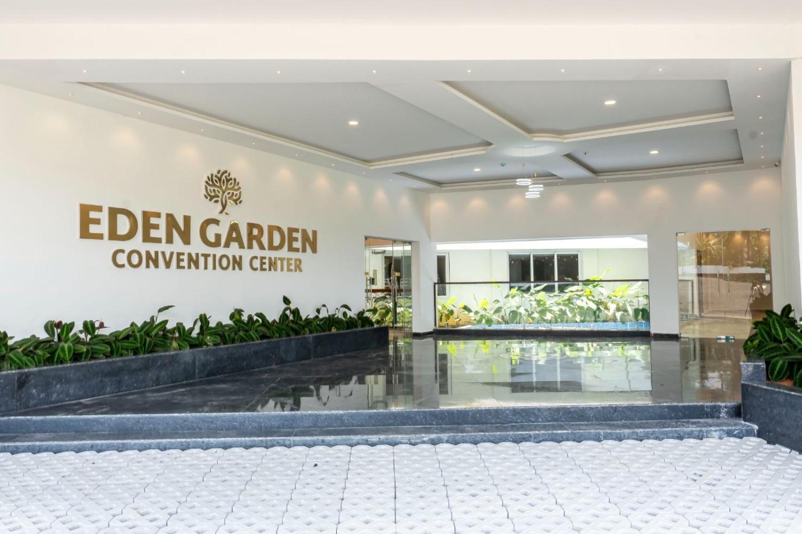 Eden Garden Convention Center Hotel Adur Exterior photo